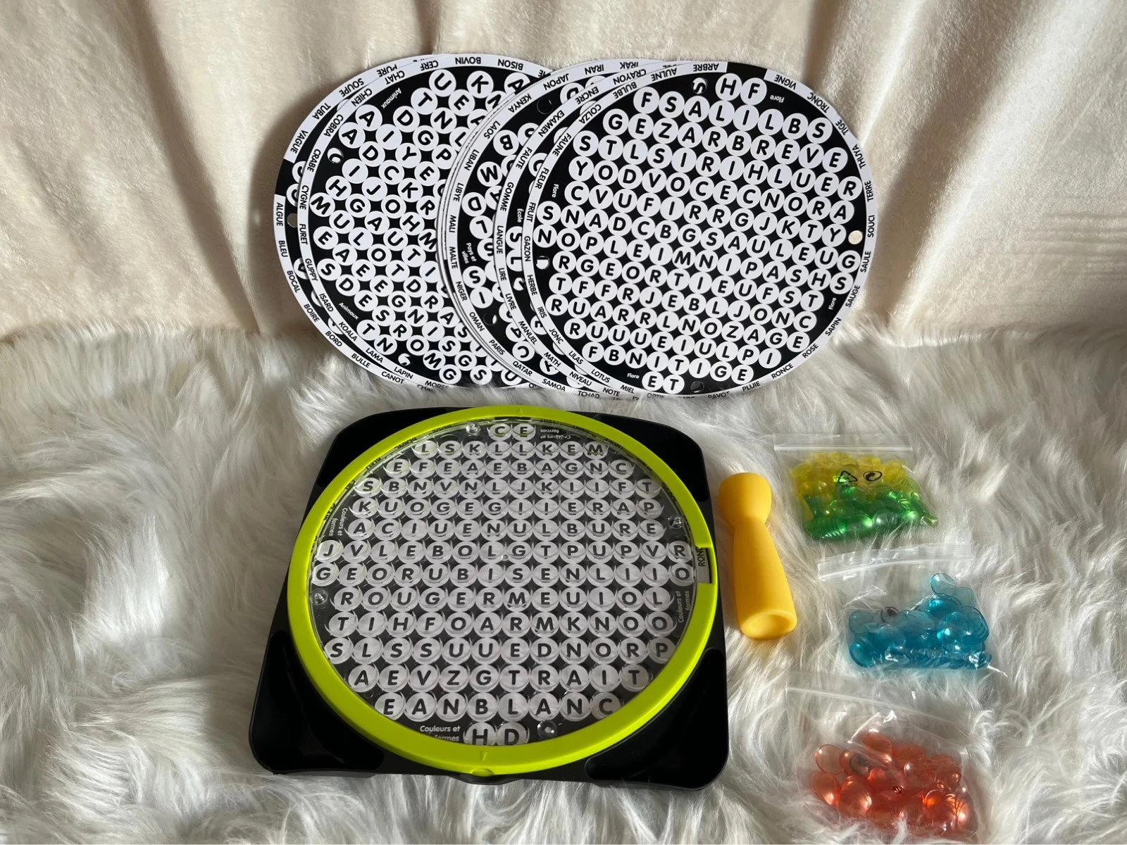 Mots mêlés – el juego de rapidez que creará el ambiente! – photo 2